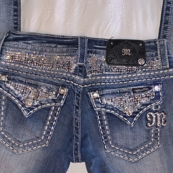 Miss Me Denim - ❤MISS ME❤ jeans size 26 white stitched